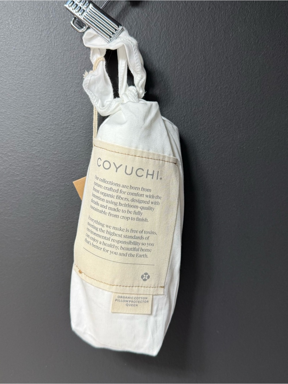 Organic Cotton Pillow Protector
Coyuchi